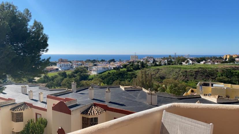 Apartment Caronte Malaga Bagian luar foto
